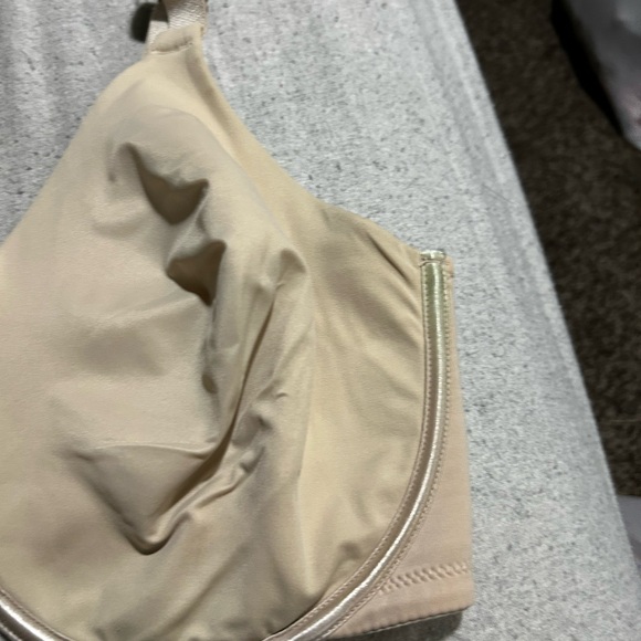 Sold - Picture 4 of 7